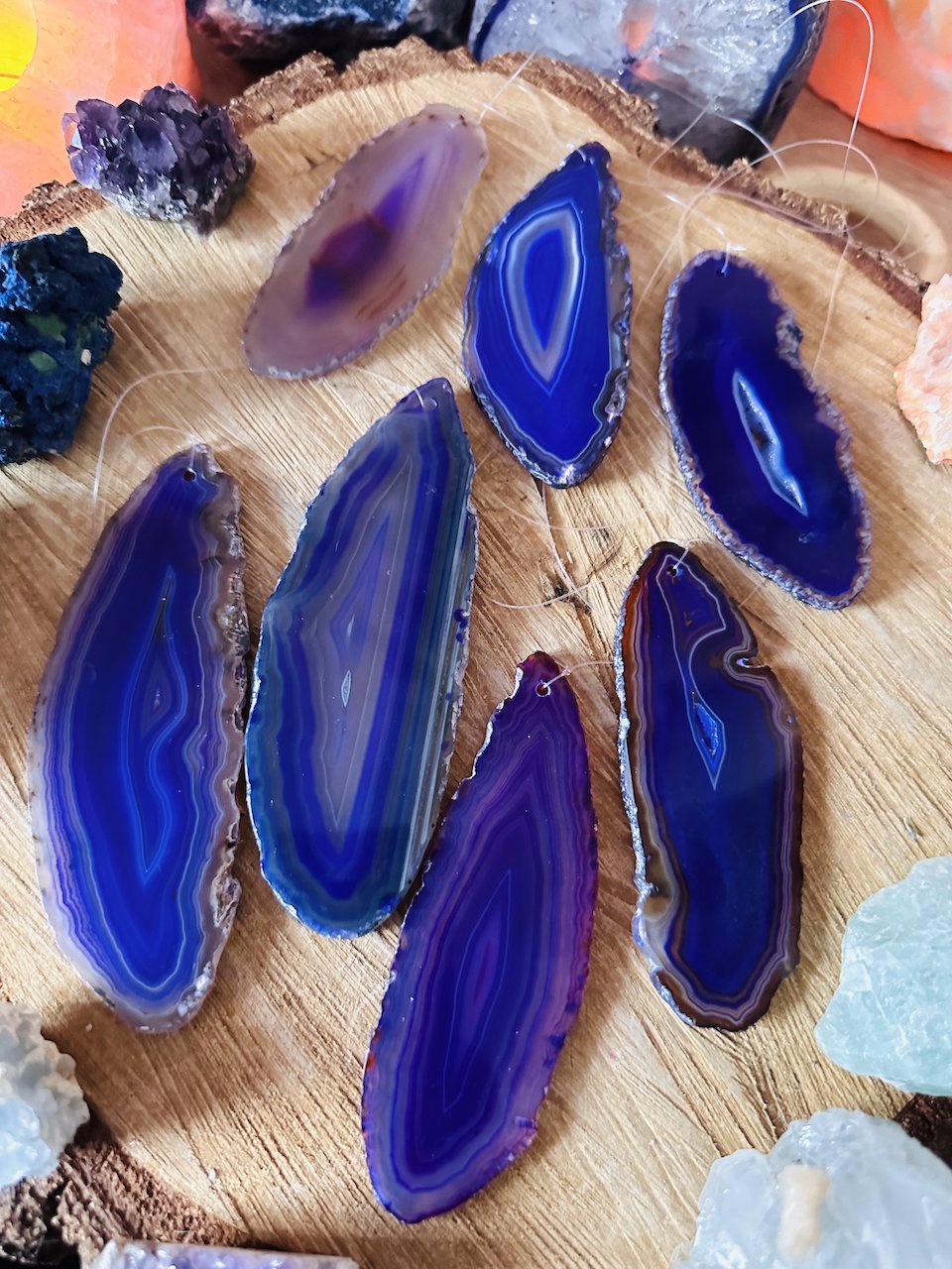 fioletowe-dzwonki-wietrzne-z-agatów-nr-2-kamieniemocy-1