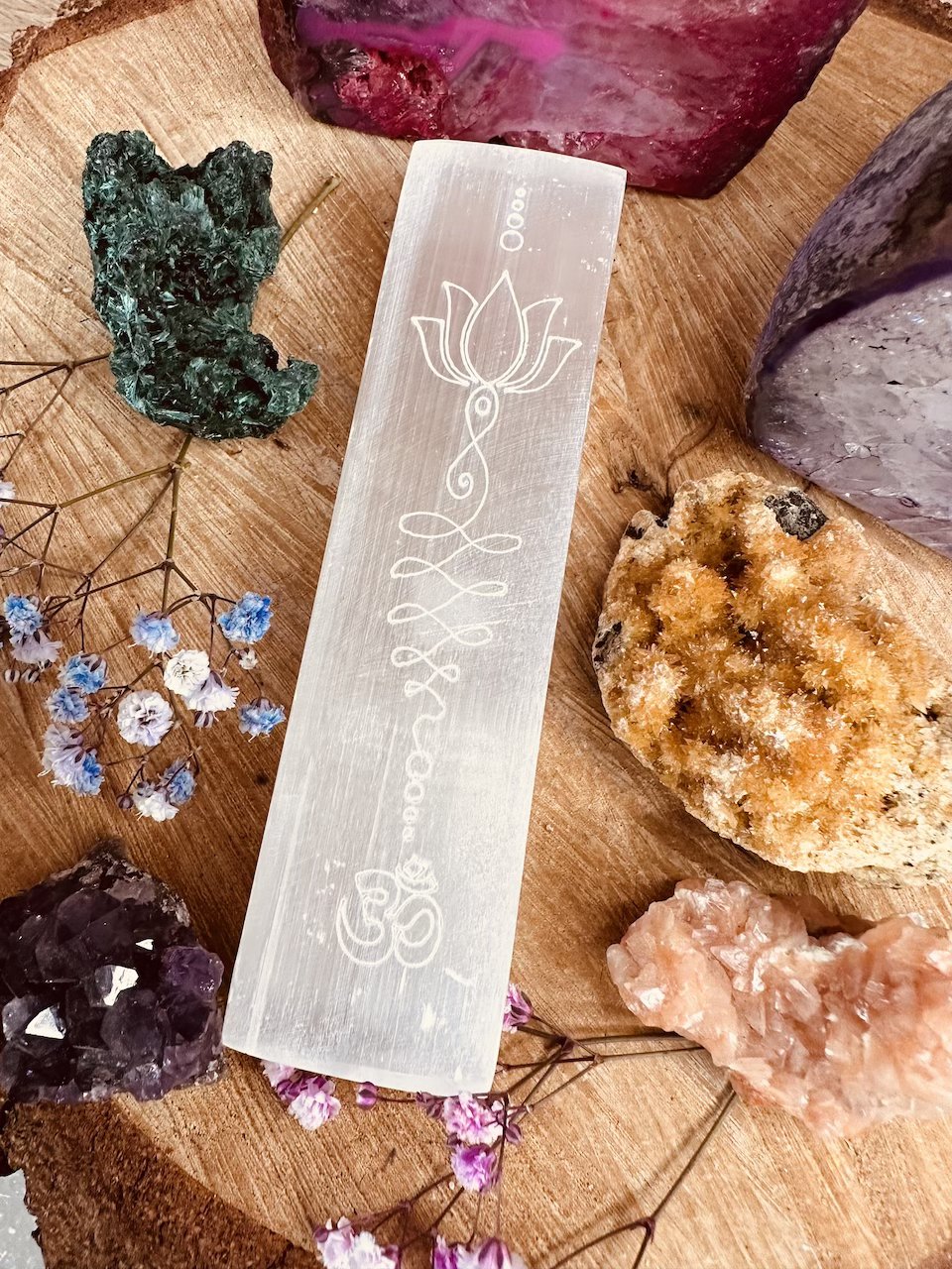 kwiat-lotosu-na-selenicie-kamieniemocy-2