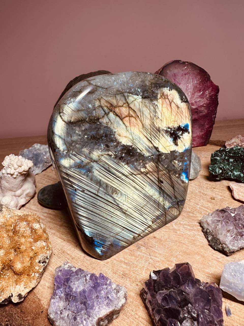 labradoryt-polerowany-kamieniemocy-nr1b