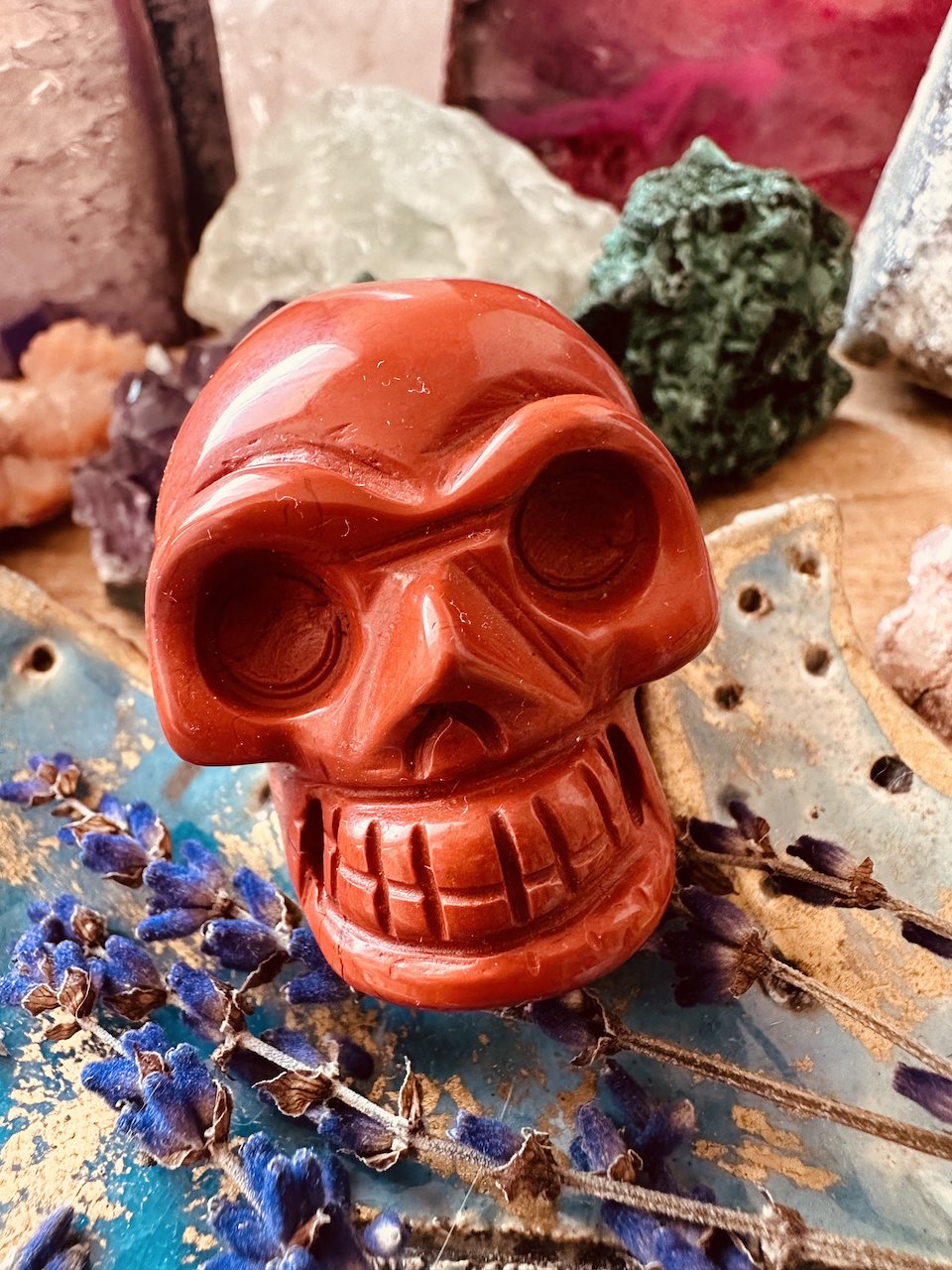 czaszka-jaspis-czerwony-kwiecien-kamieniemocy-nr12