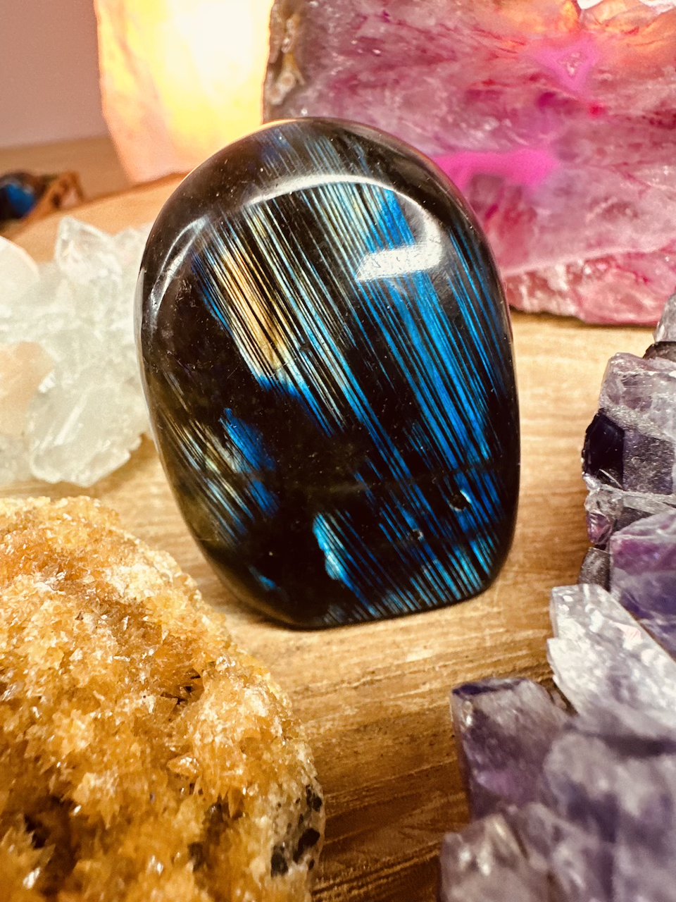 labradoryt-polerowany-kamieniemocy-nr-9b