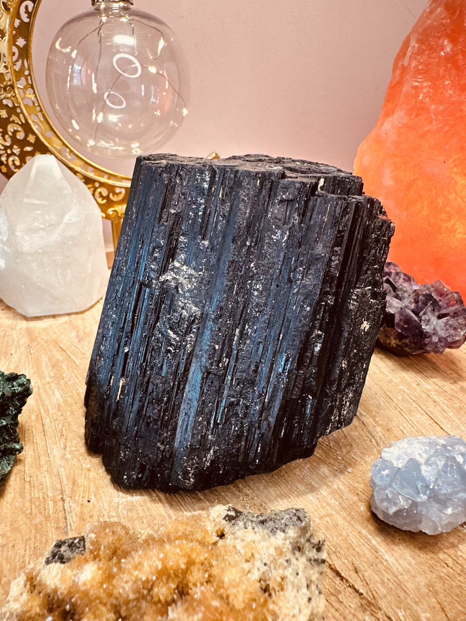 turmalin-czarny-minerał-kamieniemocy-nr-1a