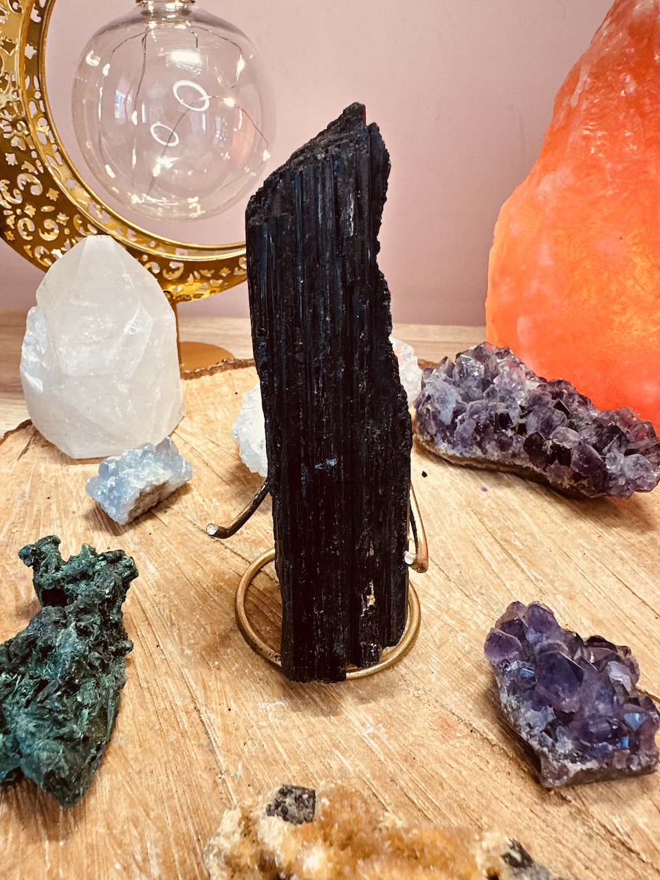 turmalin-czarny-minerał-kamieniemocy-nr-8a